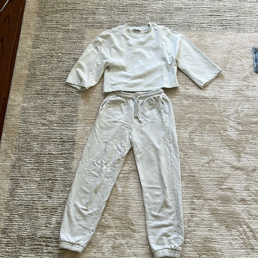 Zara lounge set
